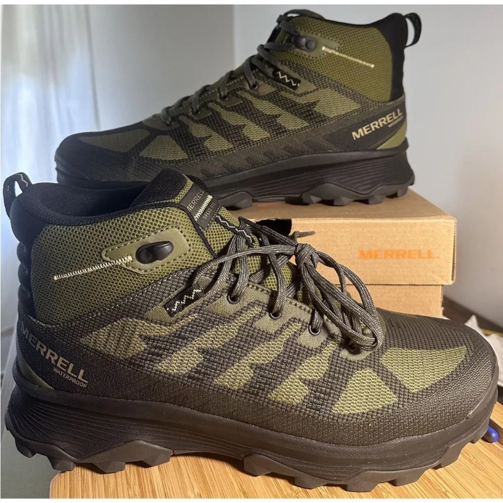 Merrell Green and Black Men's Boots - Picture 4 of 5